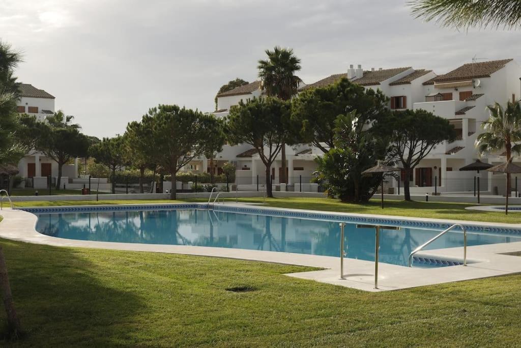 Precioso Apartamento A 700 M Del Mar Chiclana de la Frontera Zewnętrze zdjęcie