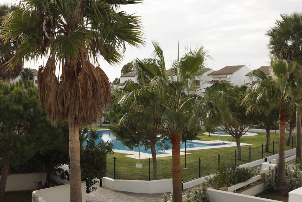 Precioso Apartamento A 700 M Del Mar Chiclana de la Frontera Zewnętrze zdjęcie